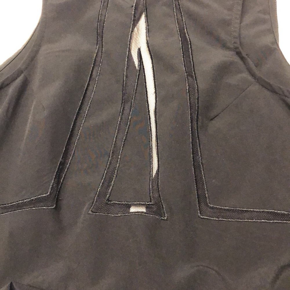Unique Black Top - Picture 3 of 3